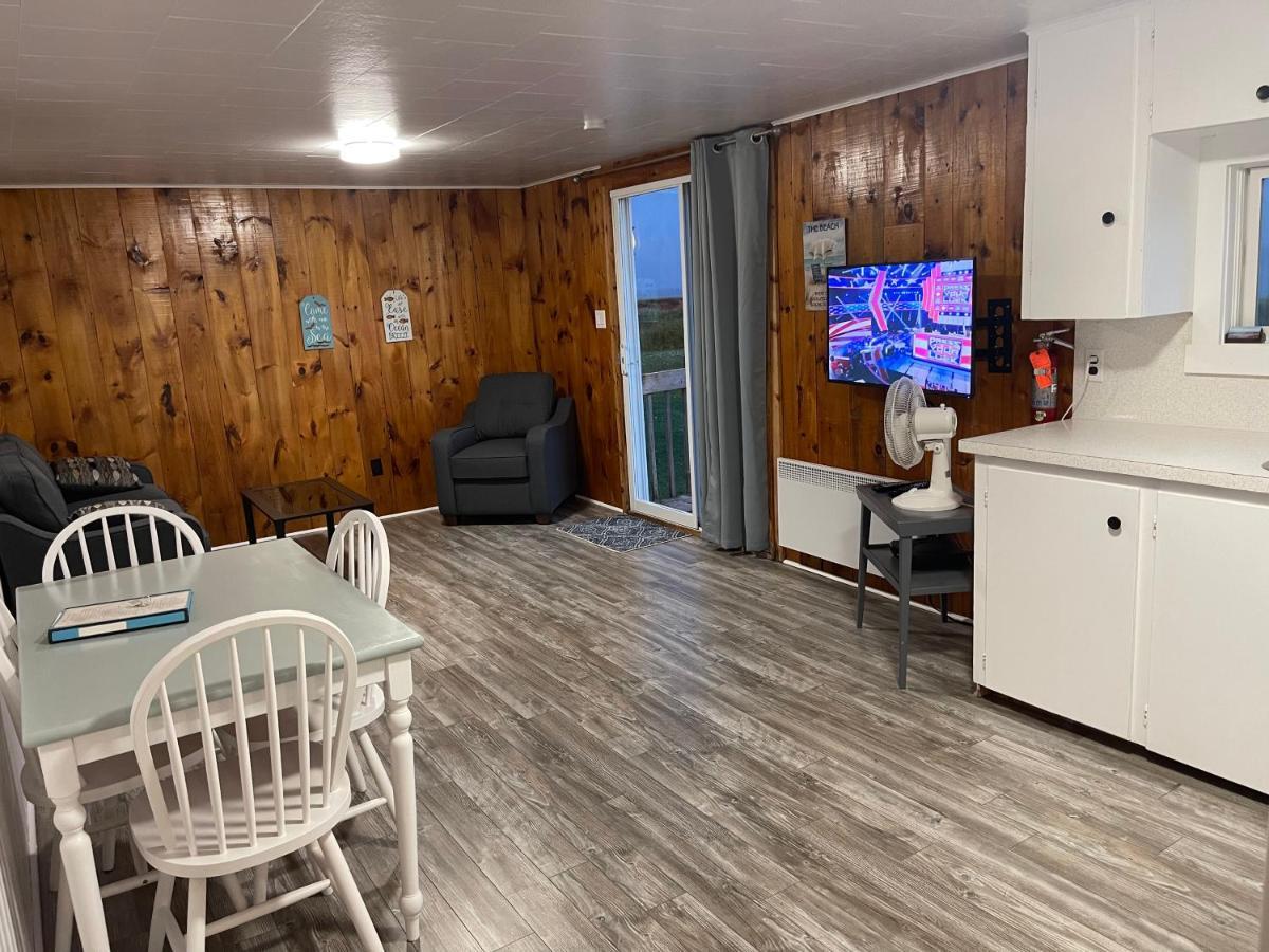 Cottages On Pei-Oceanfront Bedeque Екстериор снимка