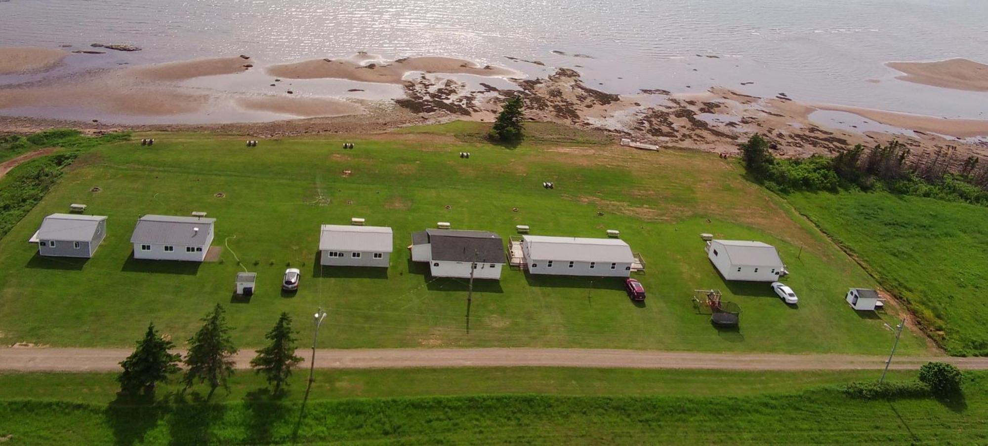 Cottages On Pei-Oceanfront Bedeque Екстериор снимка