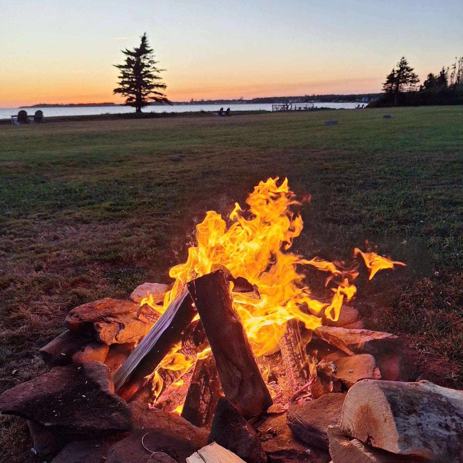 Cottages On Pei-Oceanfront Bedeque Екстериор снимка