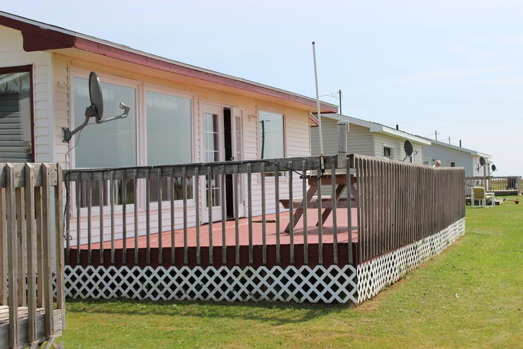 Cottages On Pei-Oceanfront Bedeque Екстериор снимка